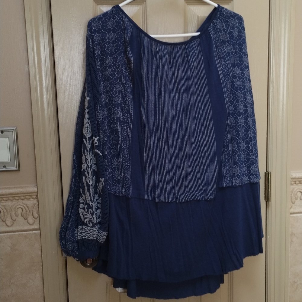 NWT Woman's top